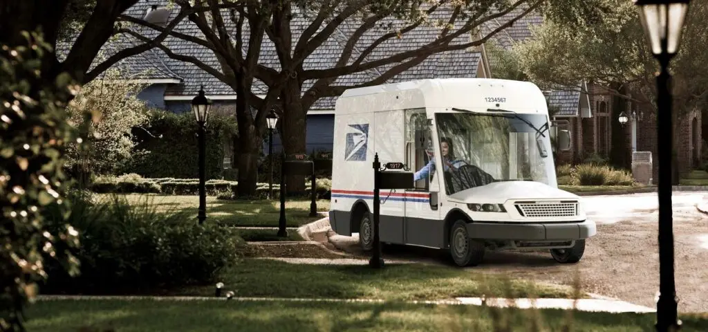 Oshkosh Defense fleet delivery vehicle (NGDV).